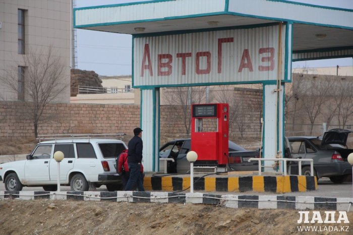 Обзор ситуации на автозаправках Актау 5 января