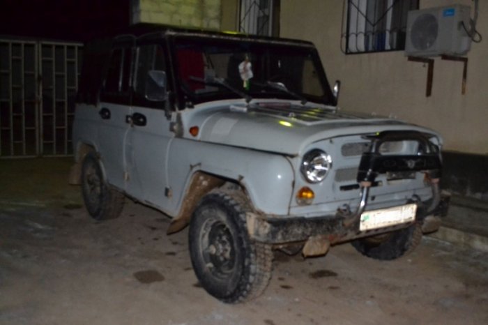 Автомобиль с рыбой осетровых пород задержали мангистауские полицейские