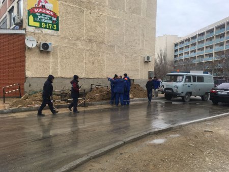 Порыв трубы в 9 мкр