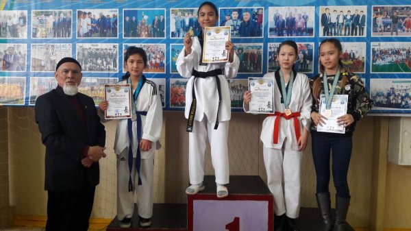 Шесть медалей завоевали таеквондисты из Жанаозена на республиканских соревнованиях в Алматы
