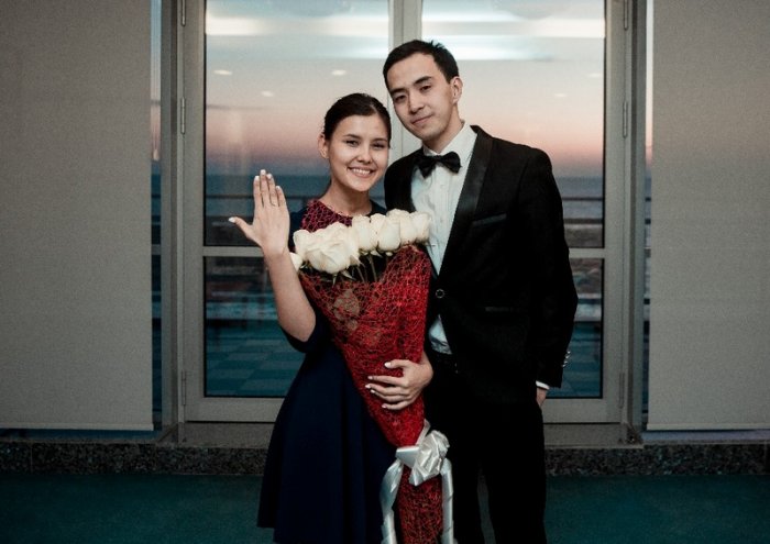 Подъемный кран вместо белого коня: Необычные предложения руки и сердца сделали в Актау