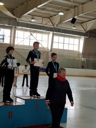 Алексей Ветров из Актау завоевал бронзовую медаль на чемпионате Казахстана по фигурному катанию