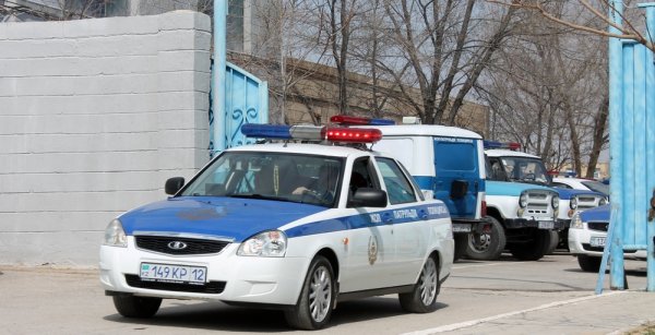 Полицейские «взялись» за свадебные кортежи в Актау