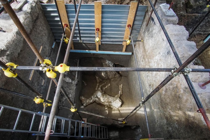 Удивительную 2000-летнюю находку сделали под руинами Помпеев