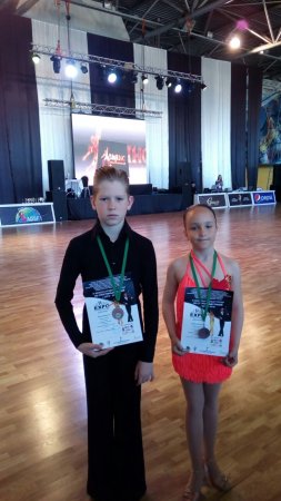 Танцоры из Актау стали призерами международного турнира по бальным танцам