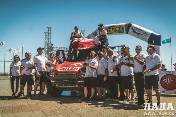 Лидером шестидневного этапа «Ралли Казахстан-2018» стал гонщик из Саудовской Аравии