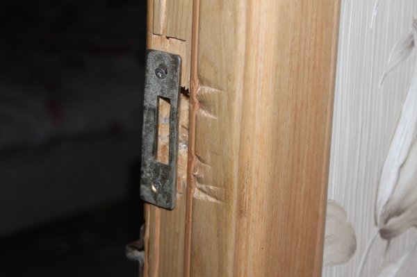 Хозяева похищеных семи миллионов тенге и золотых украшений в Актау назвали подозреваемого ими в краже