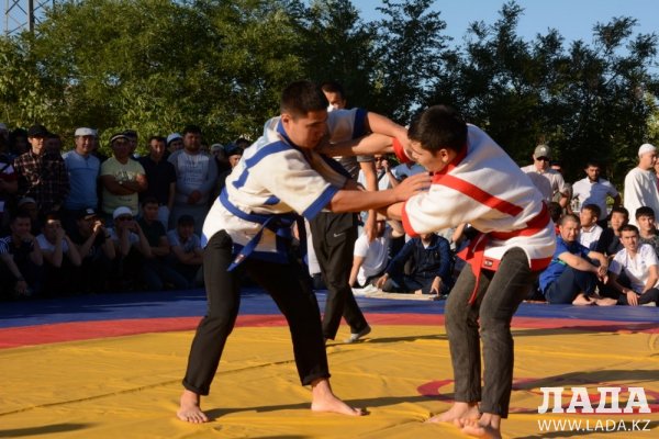 Верующие Мангистау встретили Ораза айт