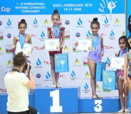 Юные гимнастки из Актау завоевали пять медалей на международном турнире в Баку