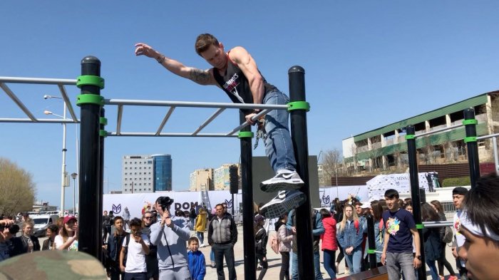 Житель Актау выиграл спортивную площадку для города