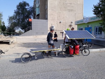 Французы в Актау ВИДЕО
