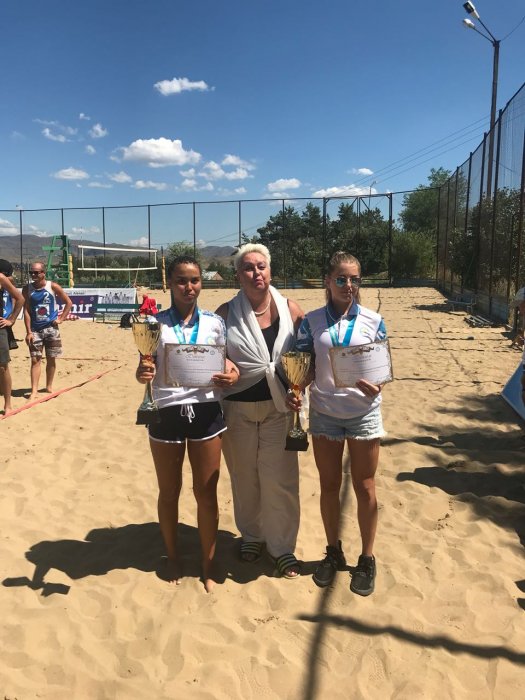 Актауские спортсмены завоевали четыре медали в  III туре чемпионата Казахстана по пляжному волейболу