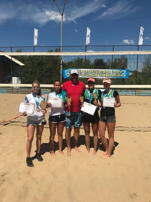Актауские спортсмены завоевали четыре медали в  III туре чемпионата Казахстана по пляжному волейболу