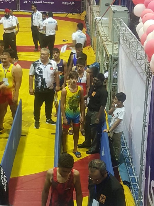 Эмиль Амирханов из Актау завоевал серебро на чемпионате Азии по вольной борьбе