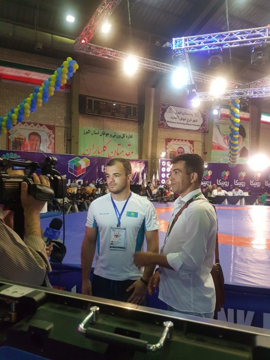 Эмиль Амирханов из Актау завоевал серебро на чемпионате Азии по вольной борьбе