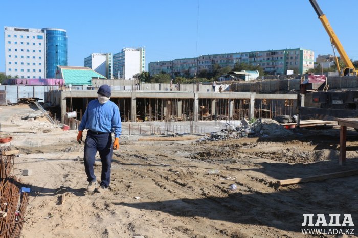 Отдел архитектуры Актау: Cтройка на набережной 7 микрорайона законна