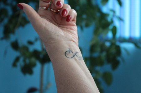 Семидесятилетняя жительница Актау полетала на параплане в свой День рождения