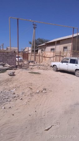 Водители Актау пожаловались на перекрытые дороги в дачном поселке «Синтез»