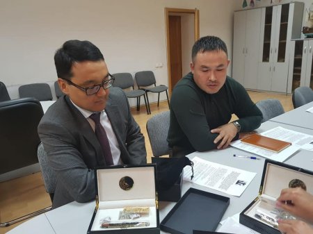 Прощай, Chanel: Госслужащие Мангистауской области сдают подарки