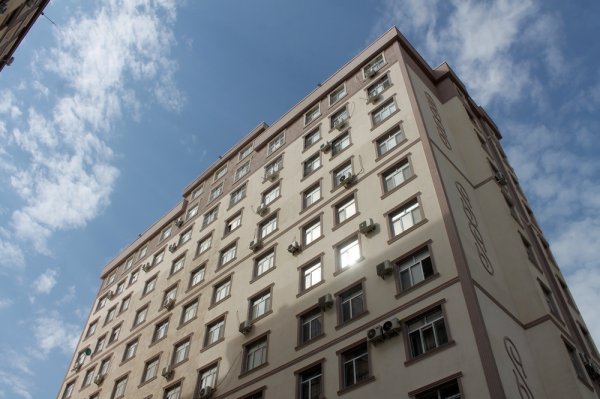 Жителей комплекса «Жасмин» в Актау возмутило качество строительства и благоустройства домов