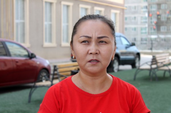 Жителей комплекса «Жасмин» в Актау возмутило качество строительства и благоустройства домов