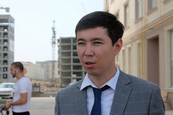 Жителей комплекса «Жасмин» в Актау возмутило качество строительства и благоустройства домов