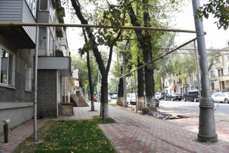 Все будете переделывать - Байбек о ремонте улиц в Алматы