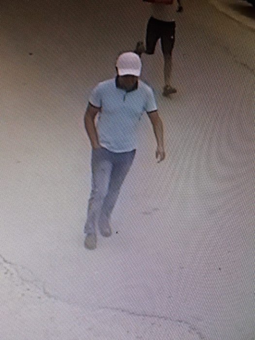 В Актау троих мужчин подозревают в краже миллиона тенге