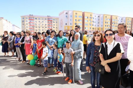 В Актау очередникам вручили ключи от 478 квартир