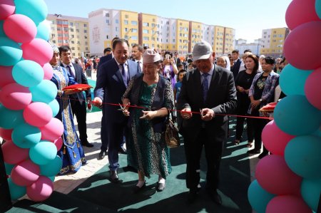 В Актау очередникам вручили ключи от 478 квартир