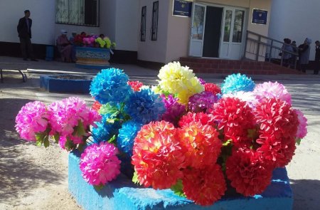 Ушел Трумов - завяли цветы