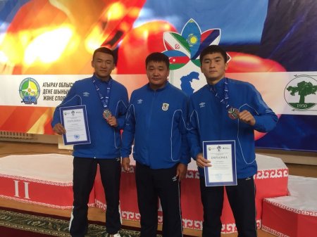 Студенты из Мангистау привезли восемь медалей по боксу
