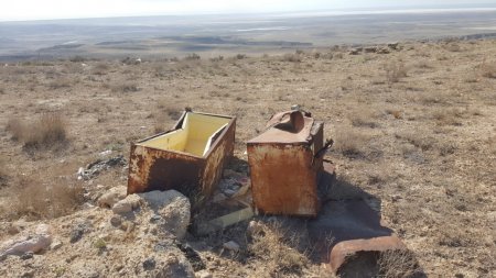 Впадина Карагие. Печально