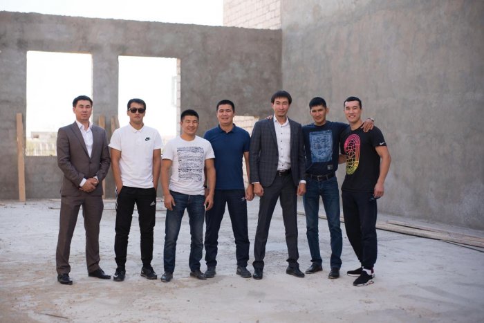 Житель Жанаозена на свои деньги строит спортивный комплекс в селе Рахат