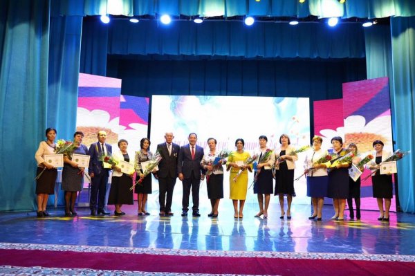 «Учителем года» в Актау стала Злиха Раметулла