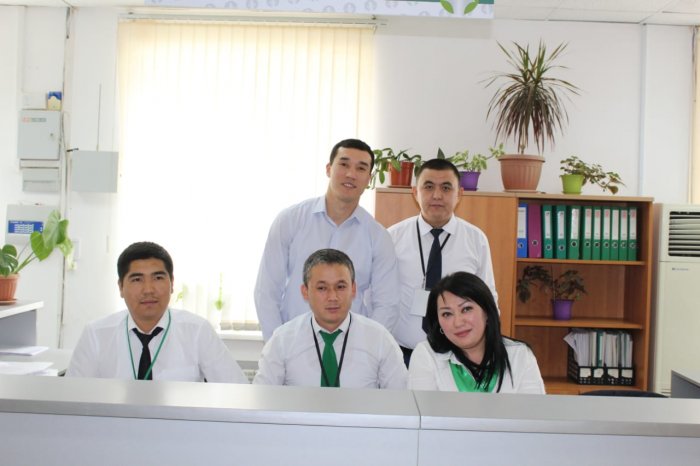 Адильбек Ниязымбетов работал с посетителями ЦОНа Актау