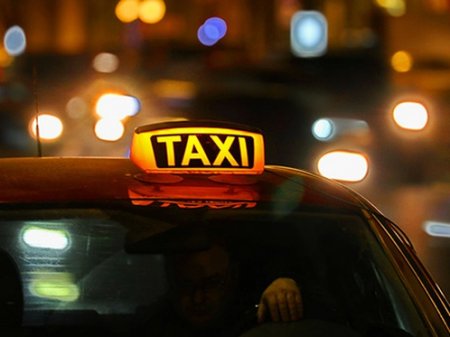 Таксист вернул своему пассажиру полтора миллиона тенге в ВКО