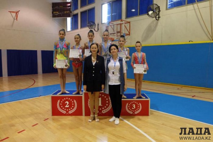 Юные гимнастки из Мангистау завоевали восемь медалей на международном турнире в Израиле