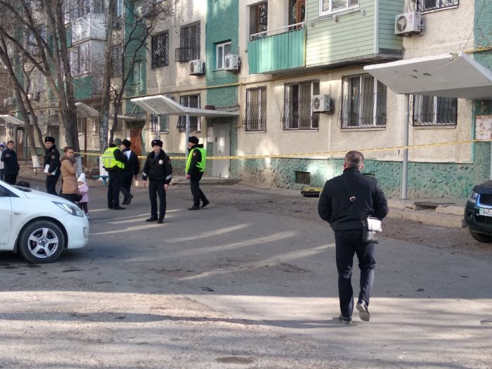 ДВД Мангистау: В подозрительном бесхозном чемодане находился мусор