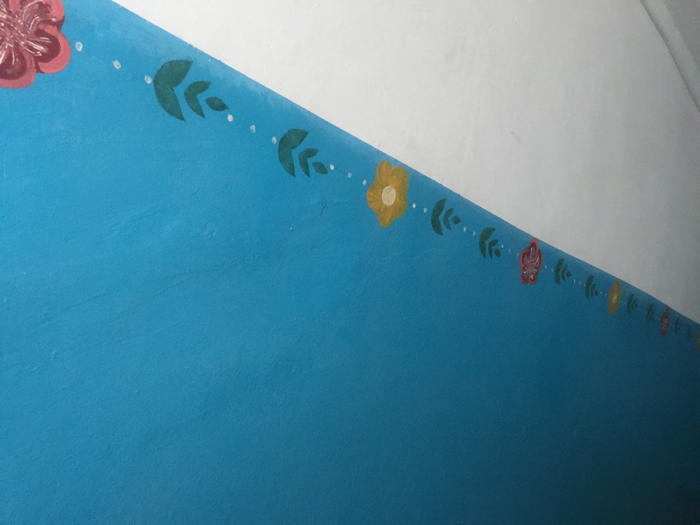 Вот такие подъезды у нас в Актау бывают