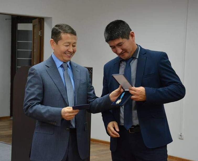 Работники АО «МРЭК» получили профессиональные награды ко Дню энергетика