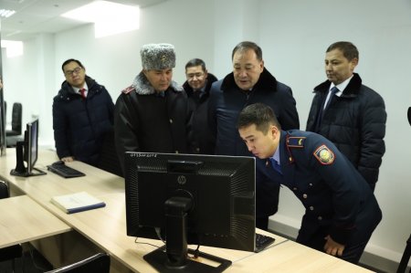 В Актау открылся новый центр миграционных услуг