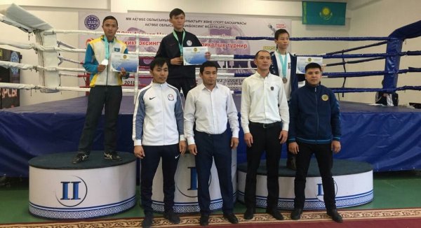 Мангистауские кикбоксеры удостоились шести наград на республиканском турнире
