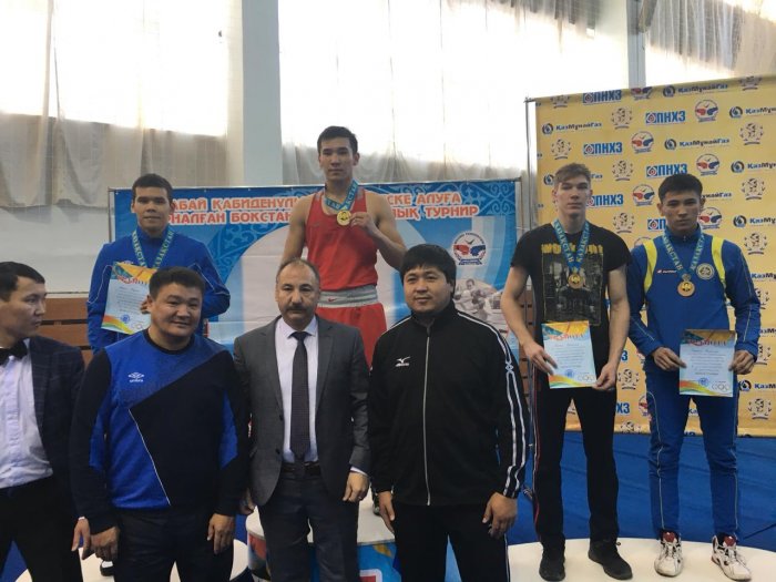 Актауские боксеры завоевали две медали на международном турнире в Павлодаре