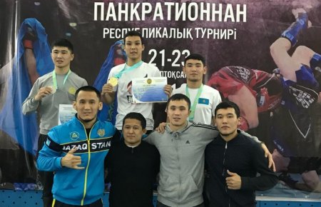 Спортсмены Мангистау привезли 25 медалей с республиканского турнира по панкратиону