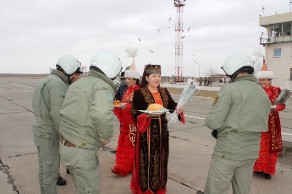 Нашего полку прибыло: Авиационную базу Актау пополнили боевые воздушные корабли