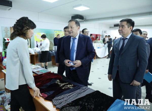 Мунайлинский район: Строительство, газификация и водоснабжение поселков