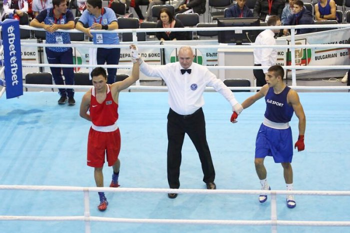 Санатали Тольтаев из Актау завоевал серебряную медаль на международном турнире по боксу в Болгарии