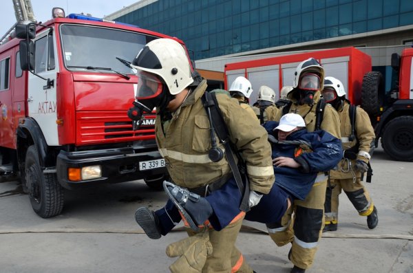 Пожар «тушили» в гостинице «Нур-Плаза» в Актау