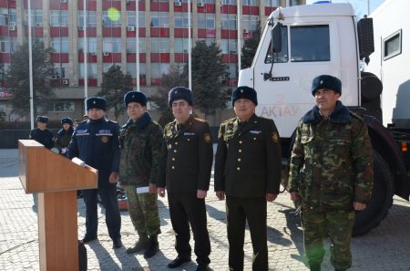 Пожарно-спасательный флешмоб прошел в Актау